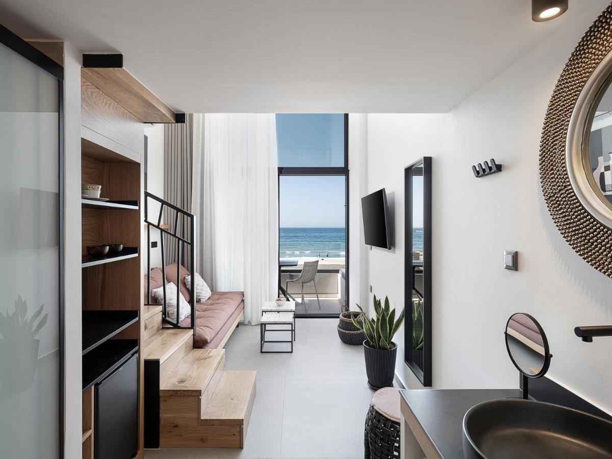 Calla Luxury Seafront Suites Rethymno  ภายนอก รูปภาพ