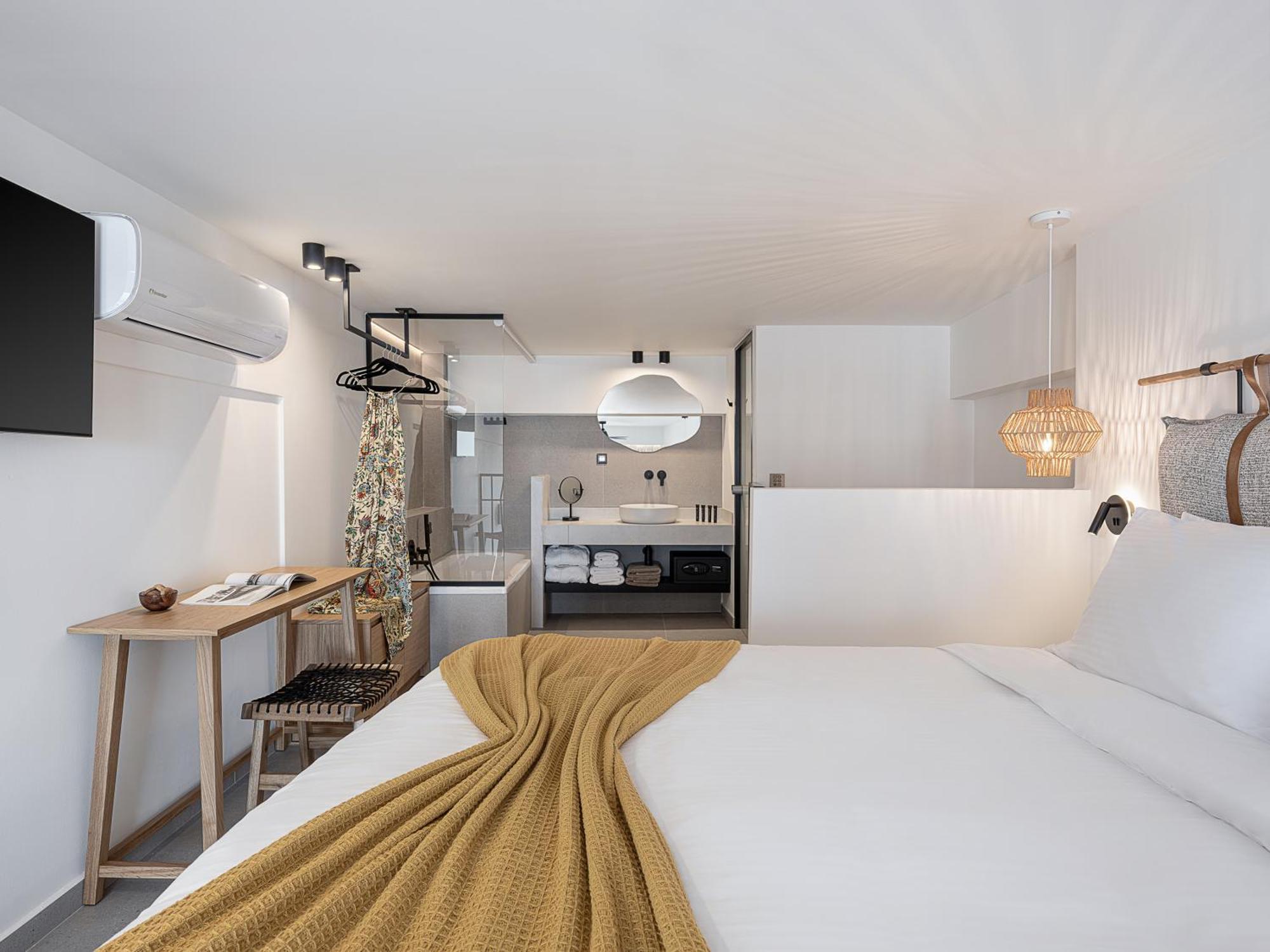 Calla Luxury Seafront Suites Rethymno  ภายนอก รูปภาพ