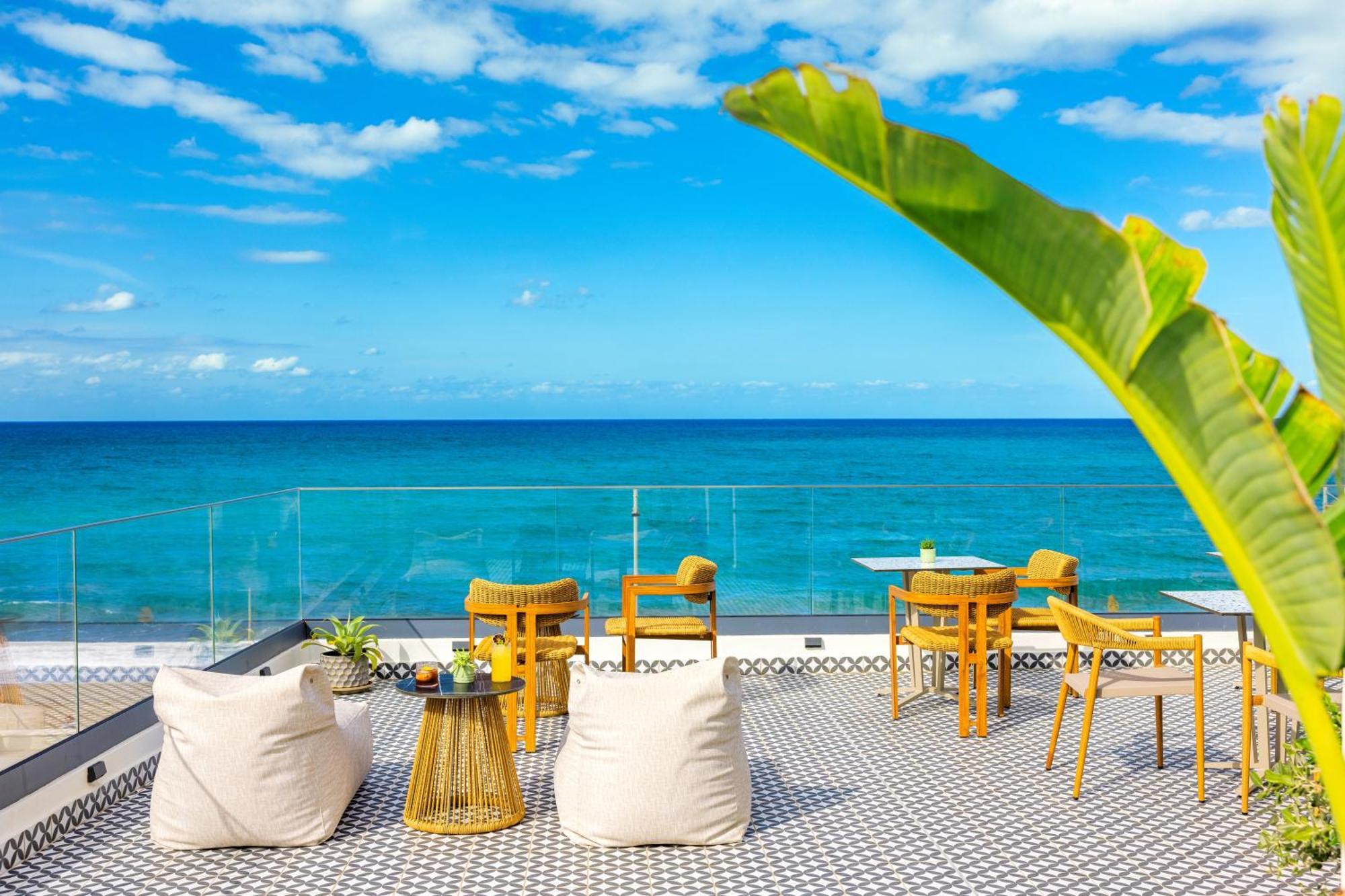 Calla Luxury Seafront Suites Rethymno  ภายนอก รูปภาพ